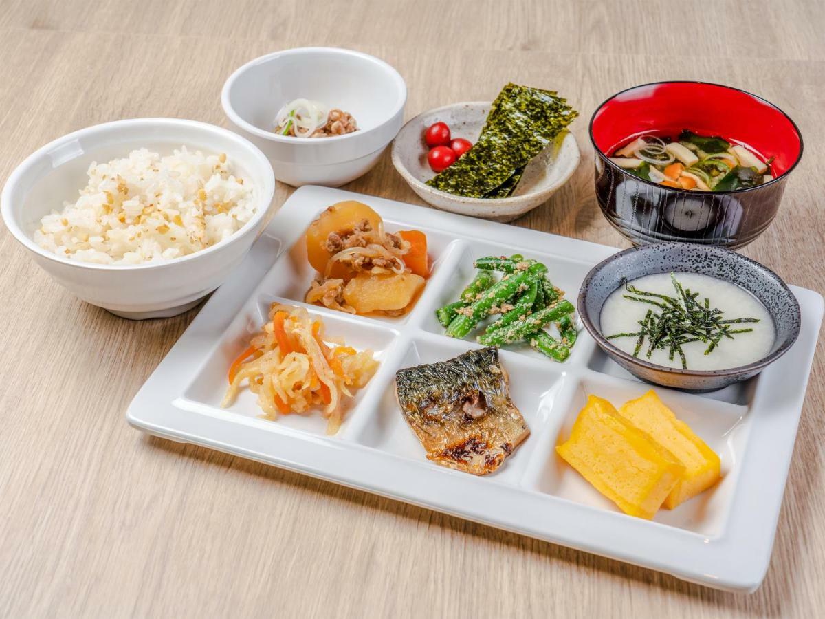 Chisun Budget Kanazawa Ekimae Exterior photo